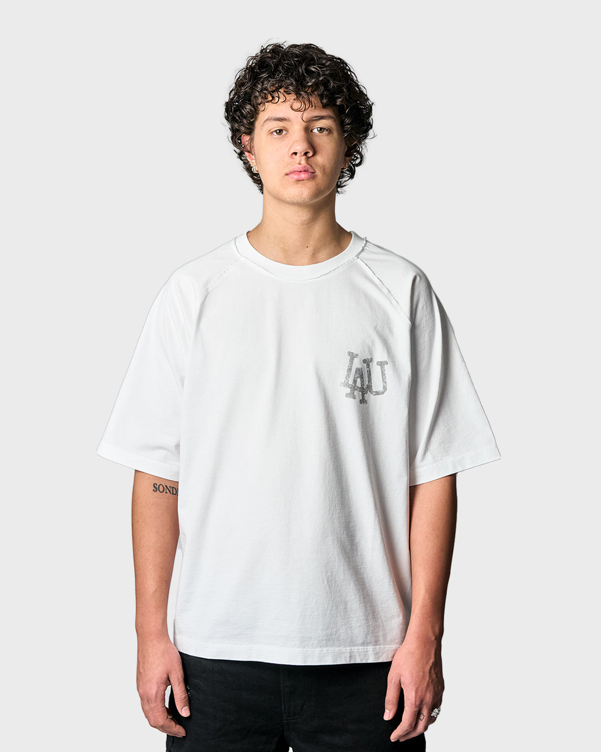 BASEBALL TEE