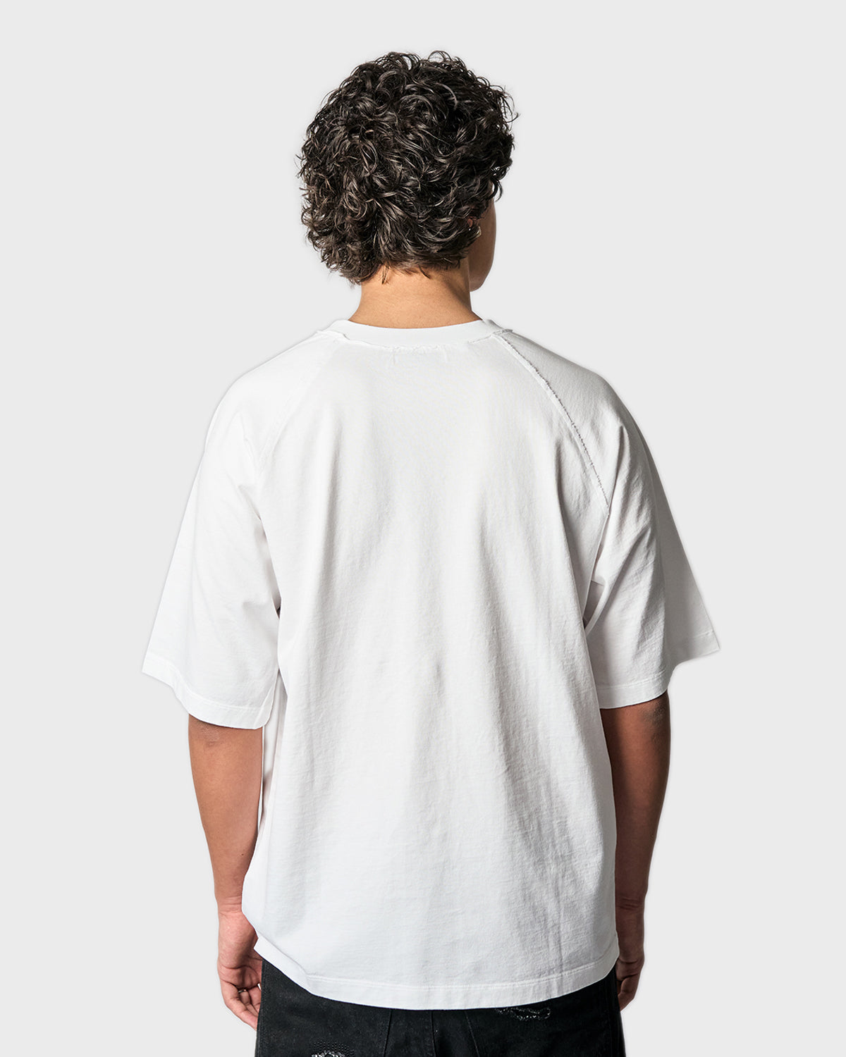 BLANK TEE