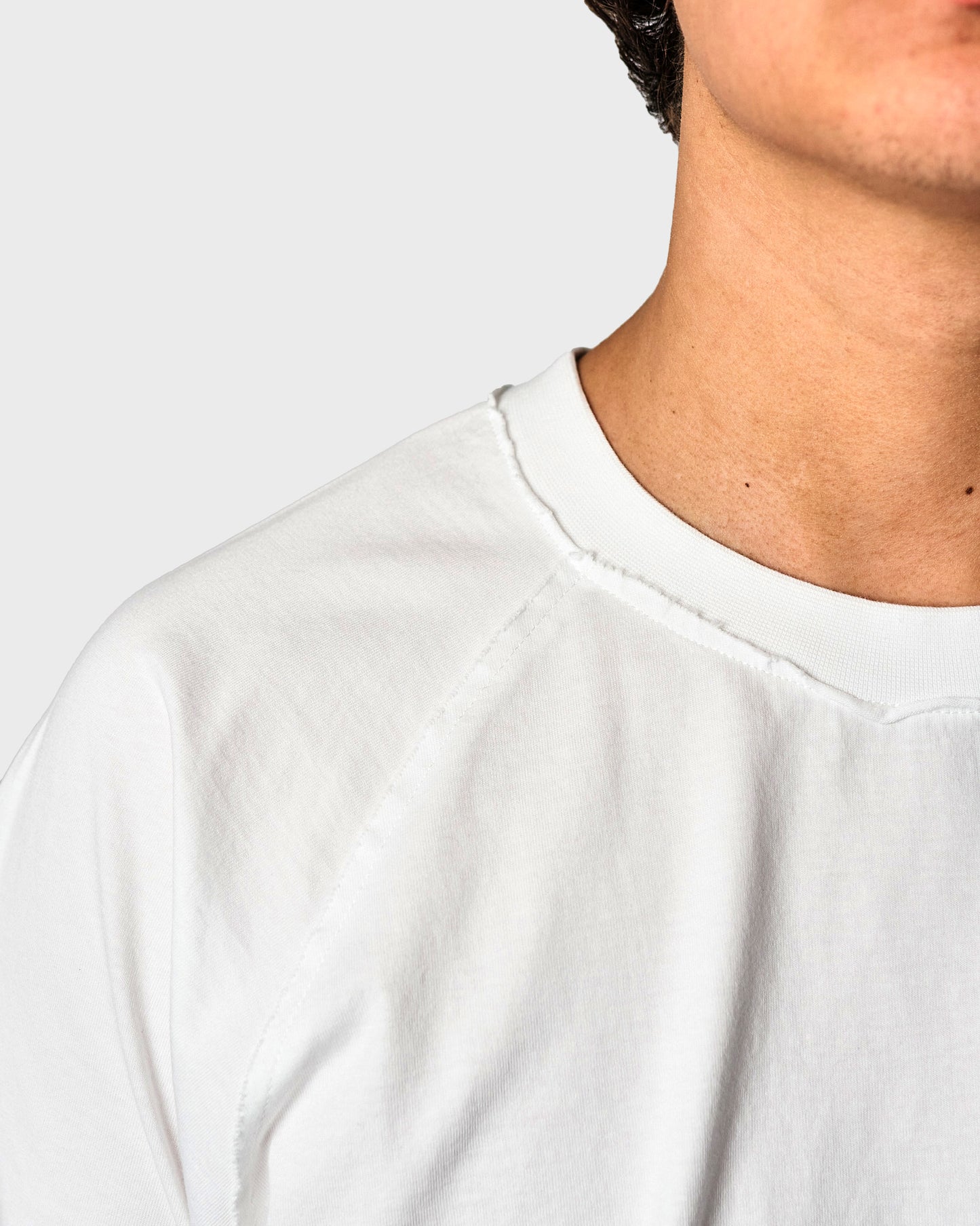 BLANK TEE