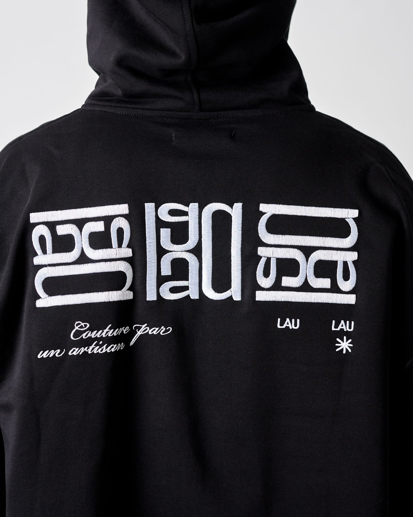 ARTISAN ZIPPER HOODIE