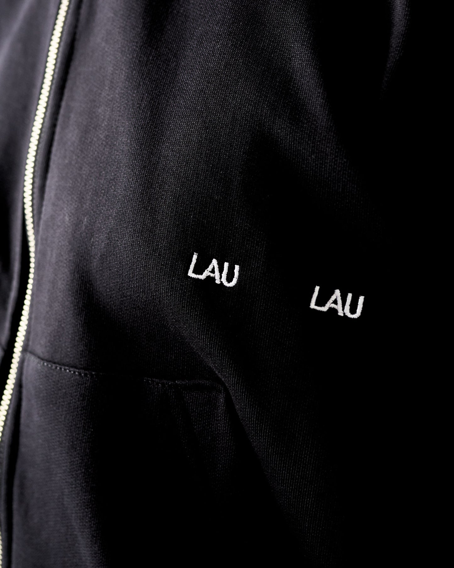ARTISAN ZIPPER HOODIE