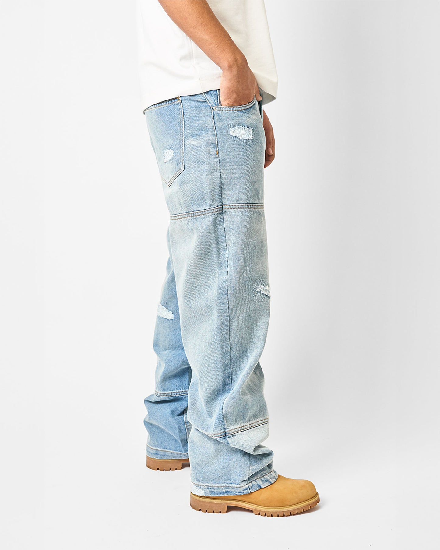 REPAIRED JEANS