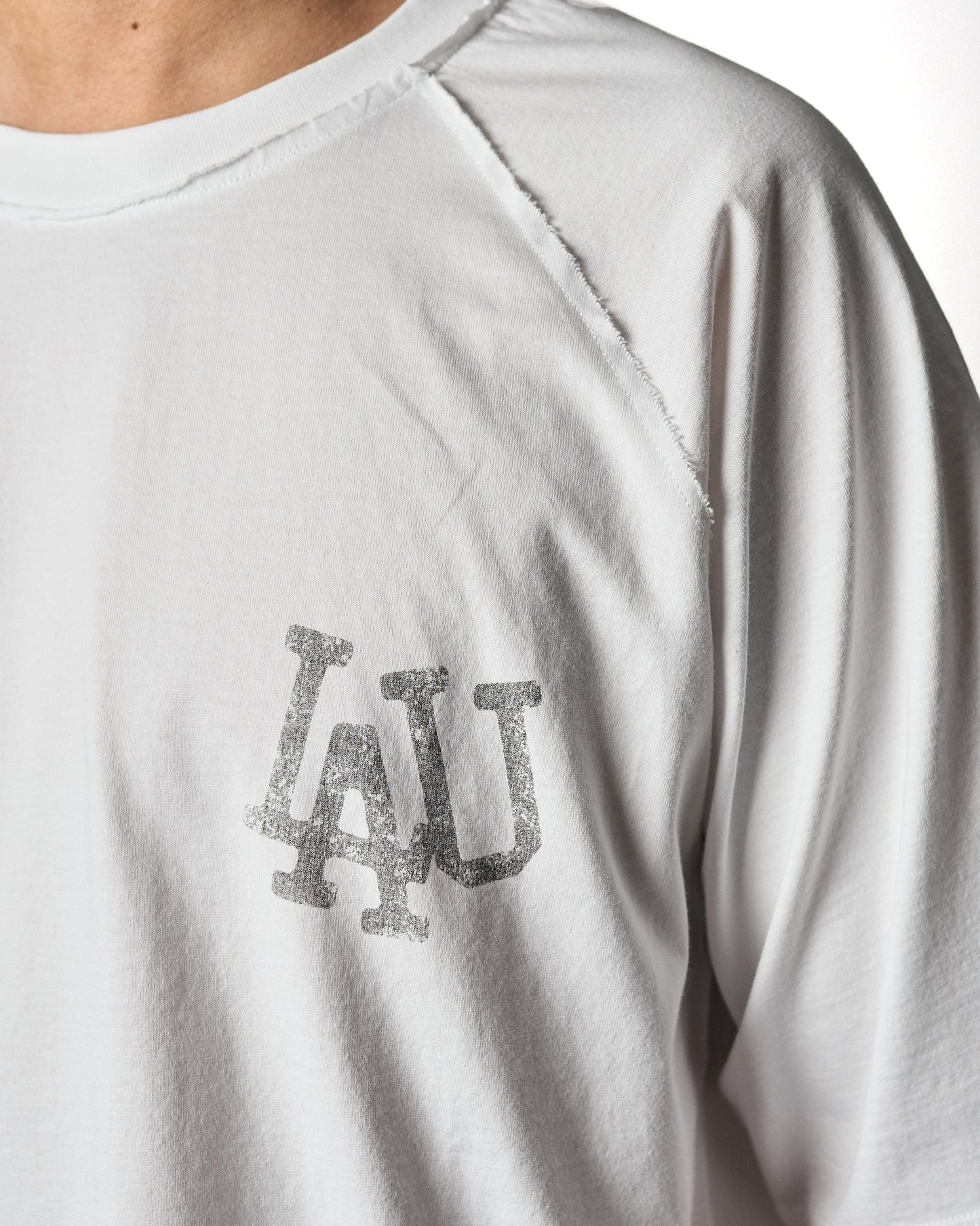 BASEBALL TEE