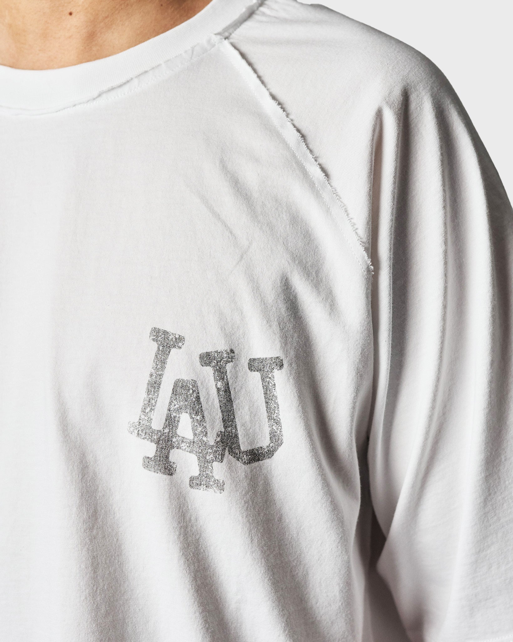 BASEBALL TEE