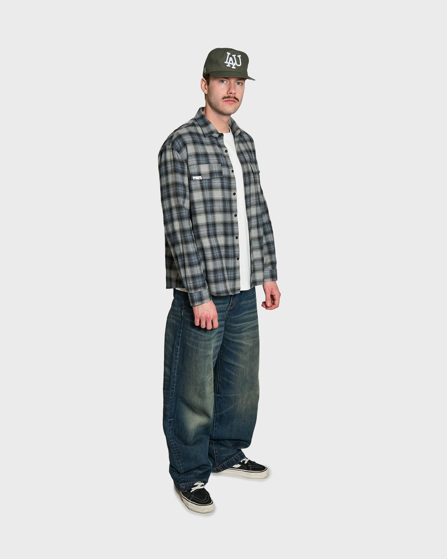 PATCH FLANNEL SHIRT