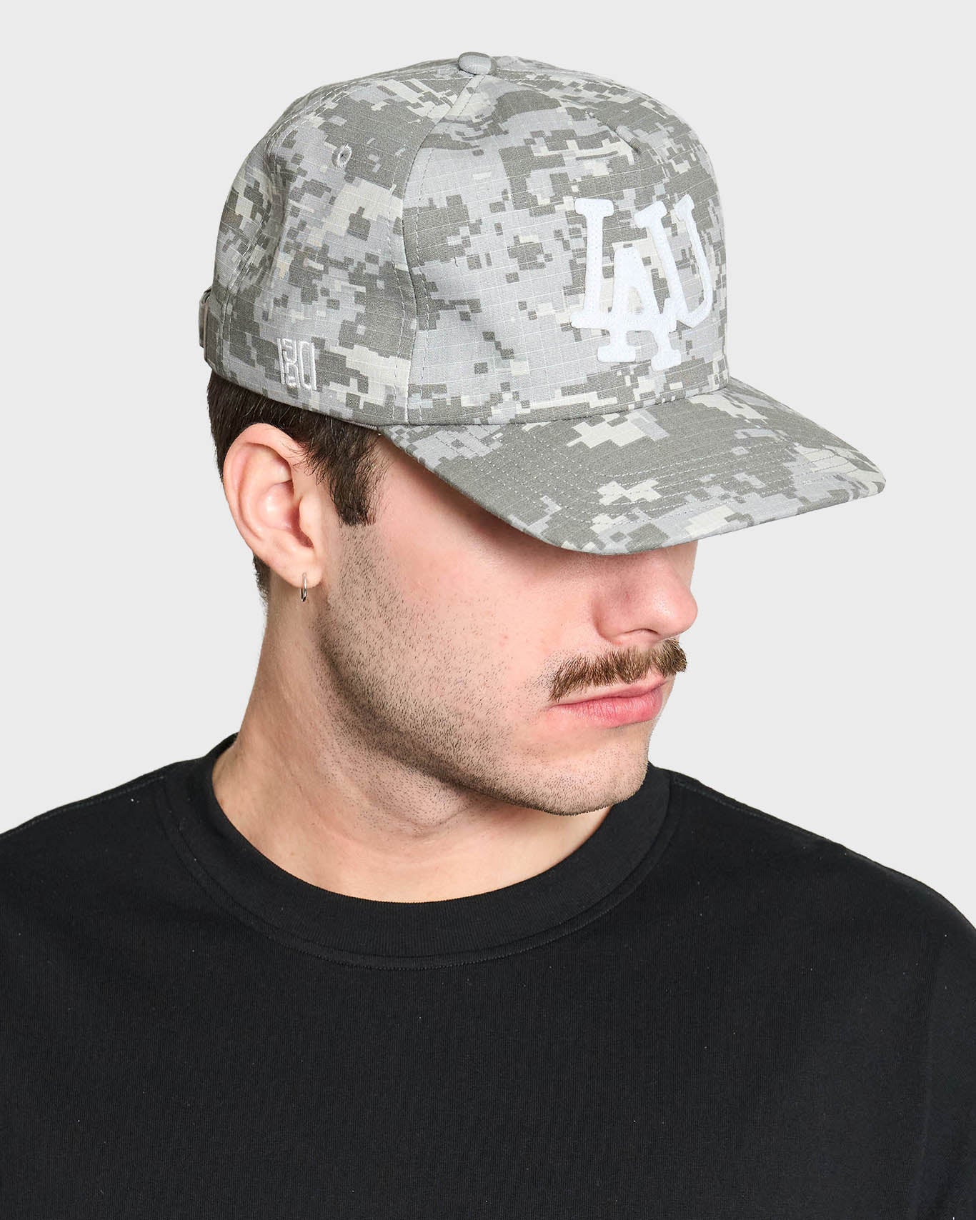 BASEBALL CAP