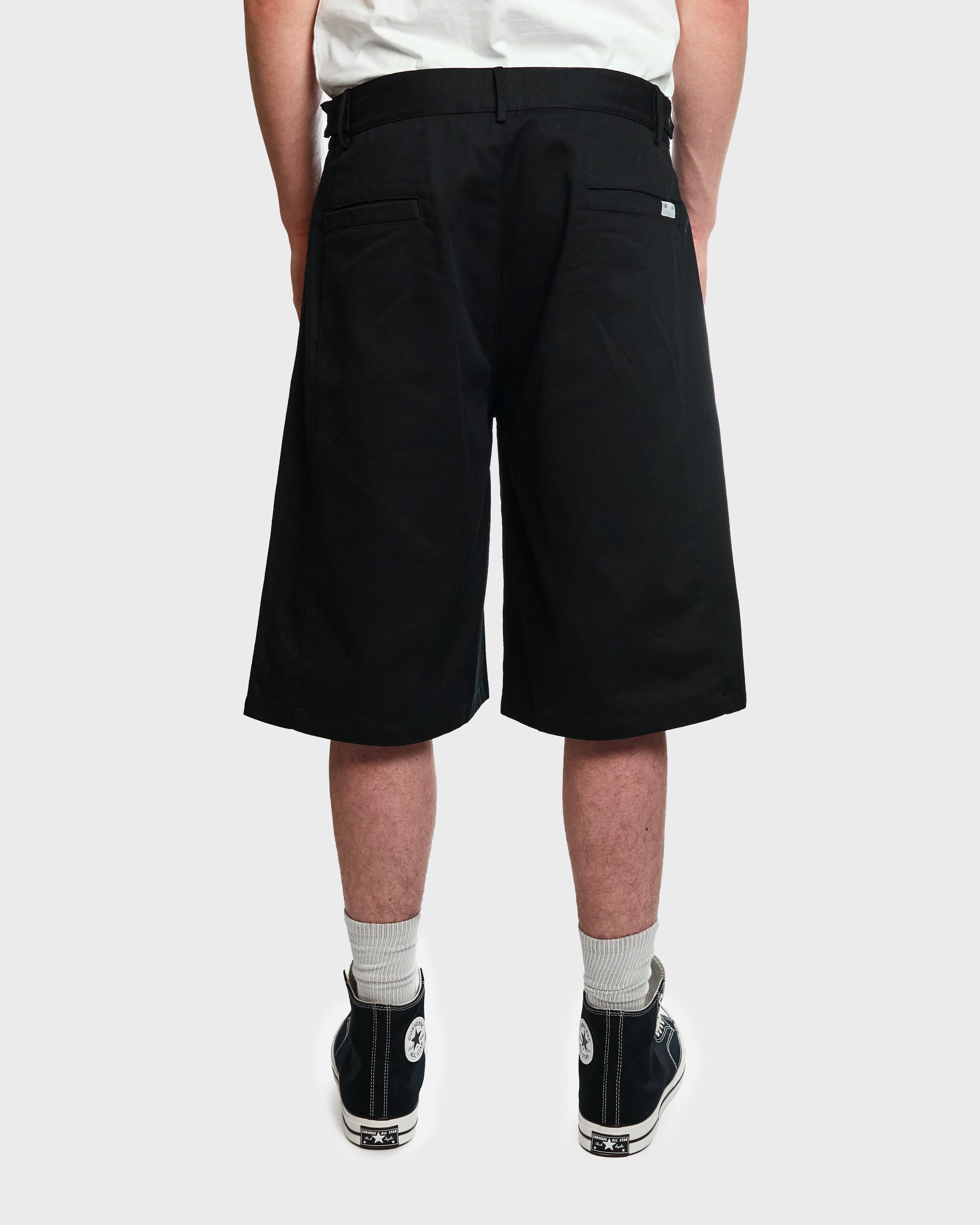 Wide Pleated Shorts