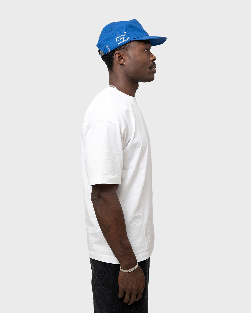 LOGO TEE