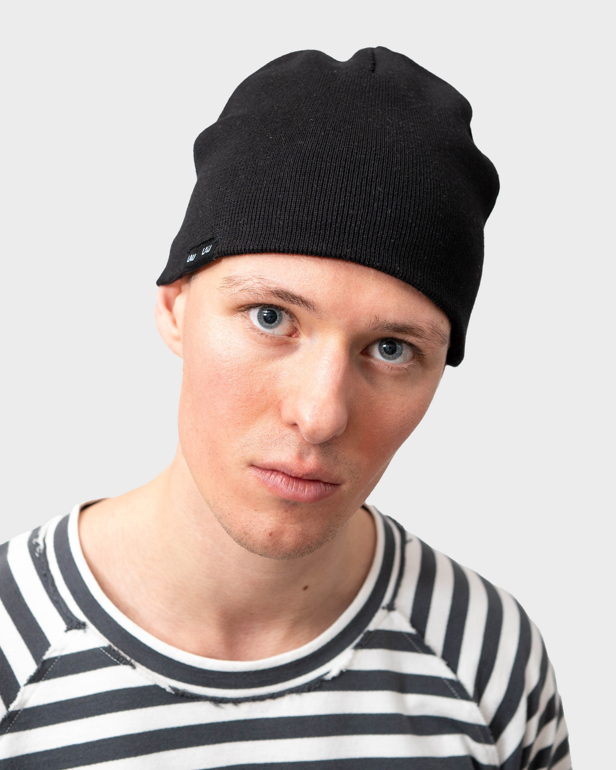 REVERSIBLE BEANIE